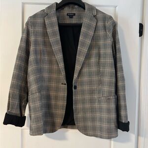 H&M Black and Gray Checkered Woman’s Blazer (14)